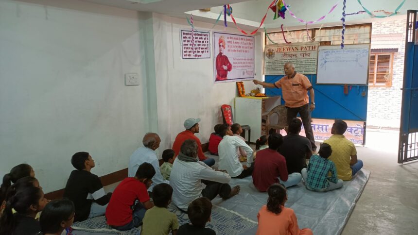 सामाजिक संस्था 'जीवन पथ' के आयोजन में स्वास्थ्य और जीवन प्रबंधन पर विशेष कार्यशाला.