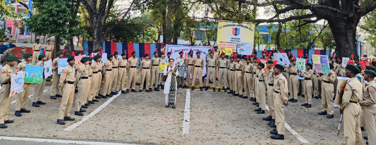 37 झारखंड बटालियन एनसीसी कैडेटों द्वारा जुबिली पार्क में विभिन्न कार्यक्रमों का आयोजन