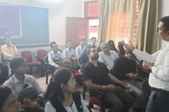 Extension lecture organized by the Department of Philosophy at Karim City College