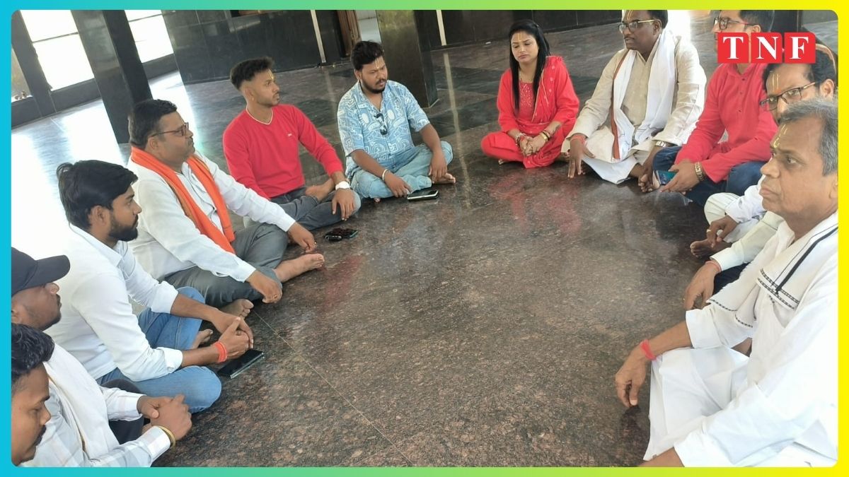 ग्रामीण क्षेत्रों में संगठन के तेजी से विस्तार करने सहित जनहित के मुद्दों को जोरदार ढंग से उठाने को लेकर महत्वपूर्ण चर्चा हुई. 112 THE NEWS FRAME