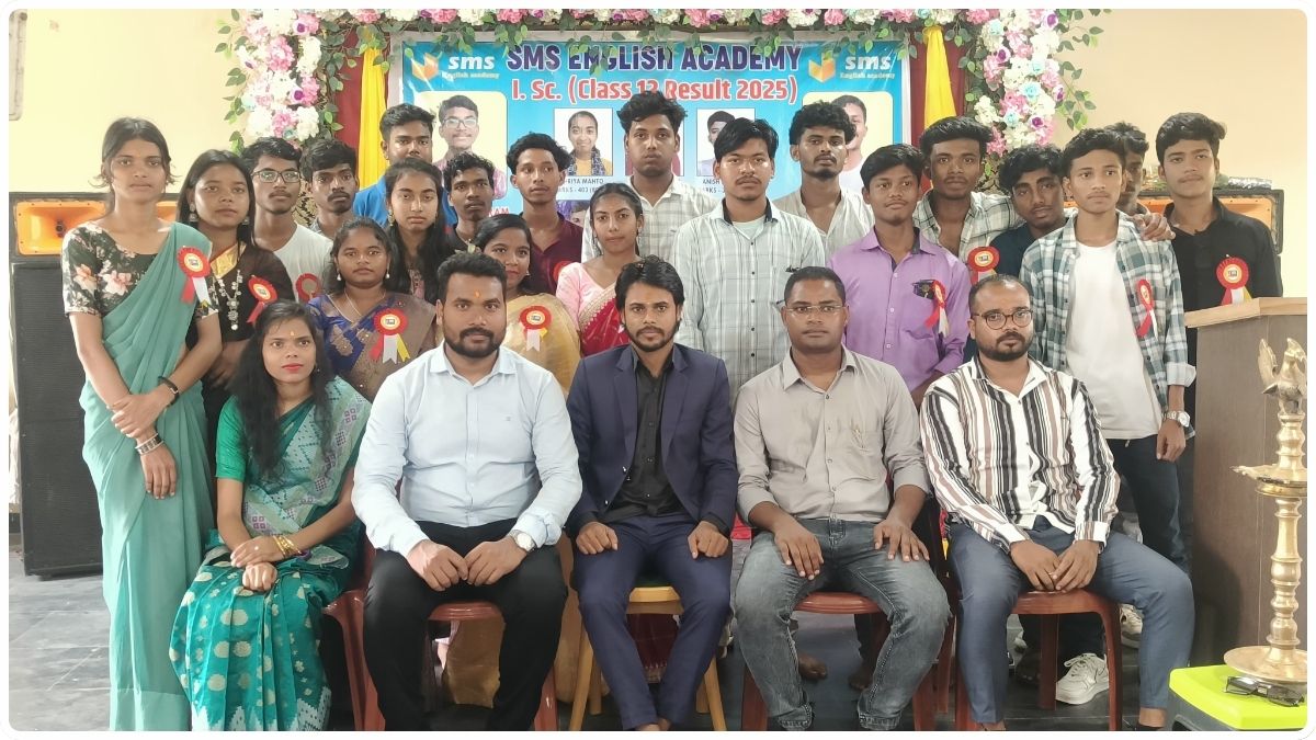 एसएमएस इंग्लिश एकेडमी में अचीवर्स सम्मान एवं विदाई समारोह आयोजित 113 THE NEWS FRAME