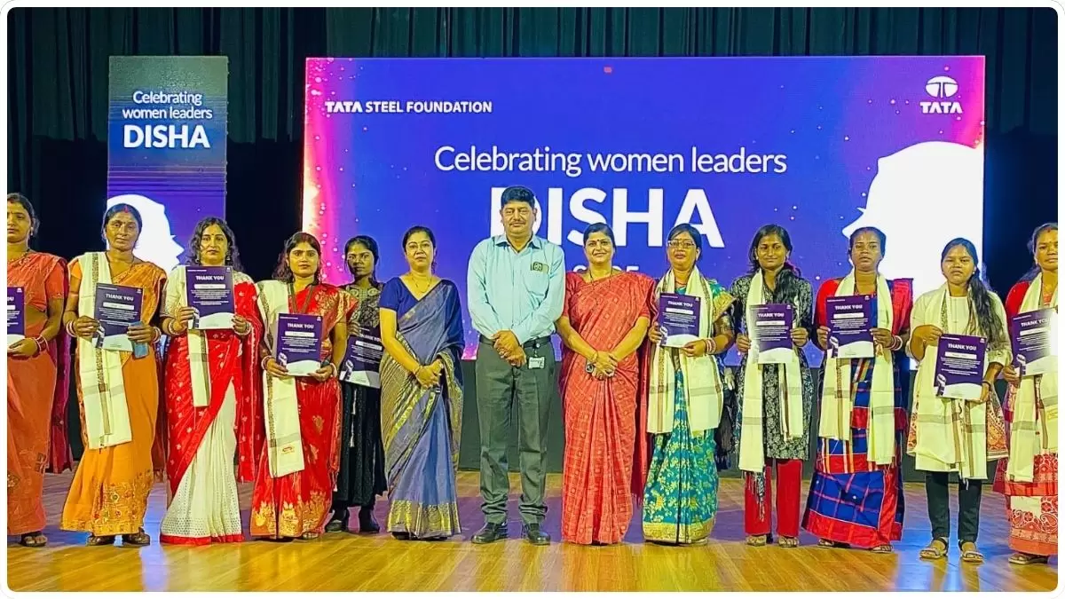 XLRI ऑडिटोरियम में दिशा के दीक्षांत समारोह के दौरान 620 ग्रामीण महिला नेतृत्वकर्ताओं की उपलब्धियों का जश्न मनाया गया